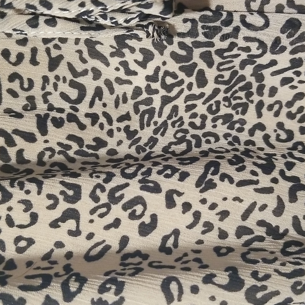 Francesca's Leopard Print Romper - Picture 6 of 9